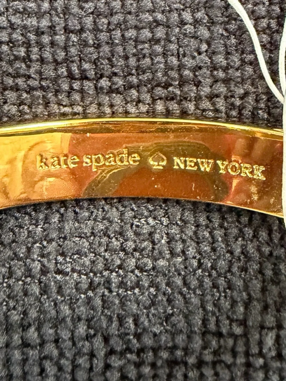 kate spade gold & cream enamel hinged bangle bracelet - new, never worn w/tag. - Picture 6 of 7